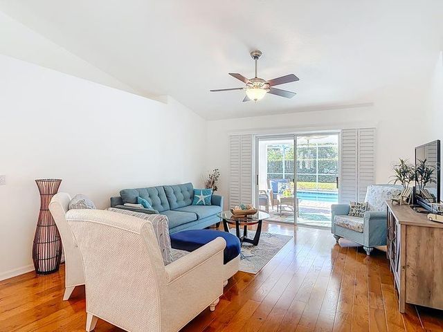 60 ROLLING SANDS DRIVE, Palm Coast, FL 32164