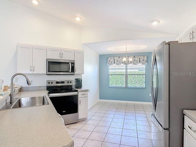 60 ROLLING SANDS DRIVE, Palm Coast, FL 32164