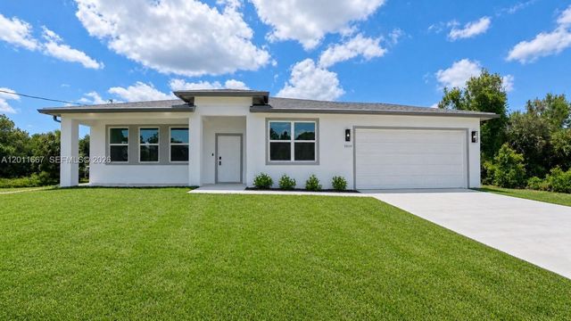 1909 Moore Ave, Lehigh Acres, FL 33972