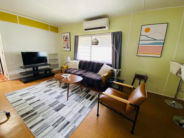 90 Jupiter Street, Palm Springs, CA 92264