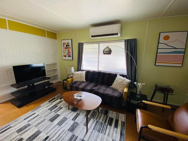 90 Jupiter Street, Palm Springs, CA 92264