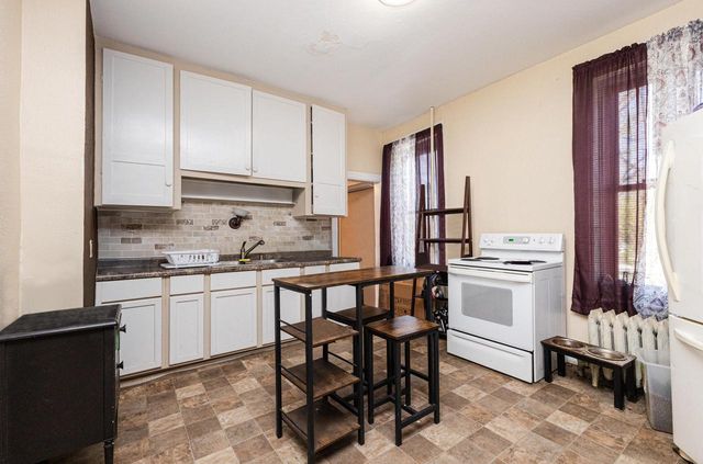 222 Margaret STREET, Watertown, WI 53098