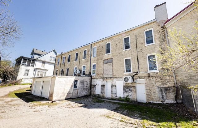 222 Margaret STREET, Watertown, WI 53098