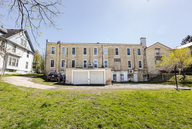 222 Margaret STREET, Watertown, WI 53098