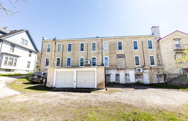 222 Margaret STREET, Watertown, WI 53098