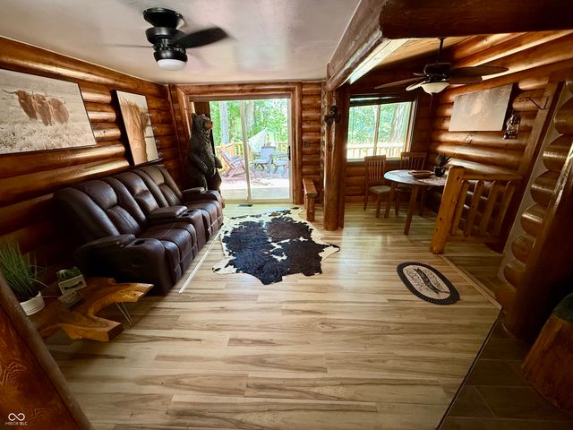 5280 S Macadam Drive, Poland, IN 47868
