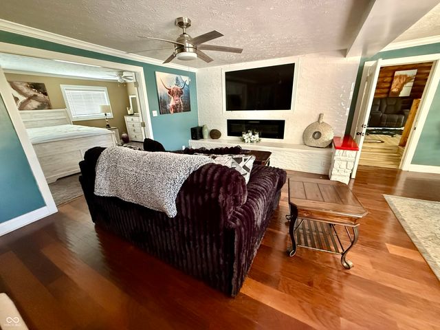 5280 S Macadam Drive, Poland, IN 47868