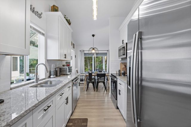 3822 SE Canvas Back Place, Stuart, FL 34997