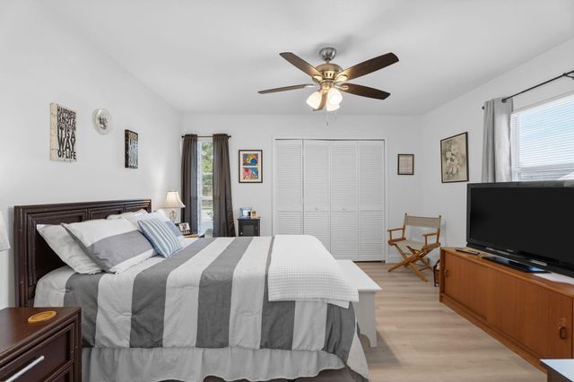 3822 SE Canvas Back Place, Stuart, FL 34997