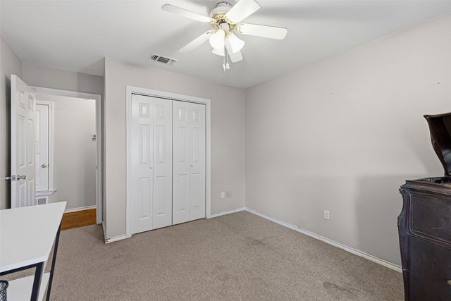 202 Bosque Street, Glen Rose, TX 76043