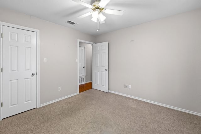 202 Bosque Street, Glen Rose, TX 76043