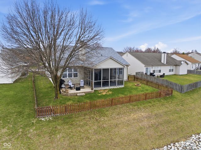 19476 Amber Way, Noblesville, IN 46060