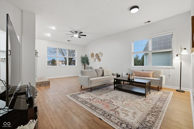 19476 Amber Way, Noblesville, IN 46060