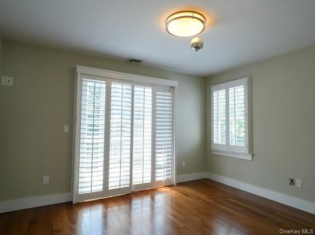 3 Pennsylvania Court, Long Beach, NY 11561