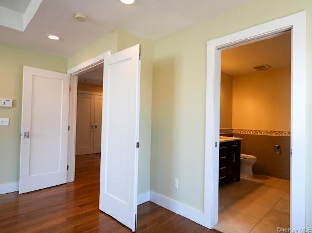 3 Pennsylvania Court, Long Beach, NY 11561