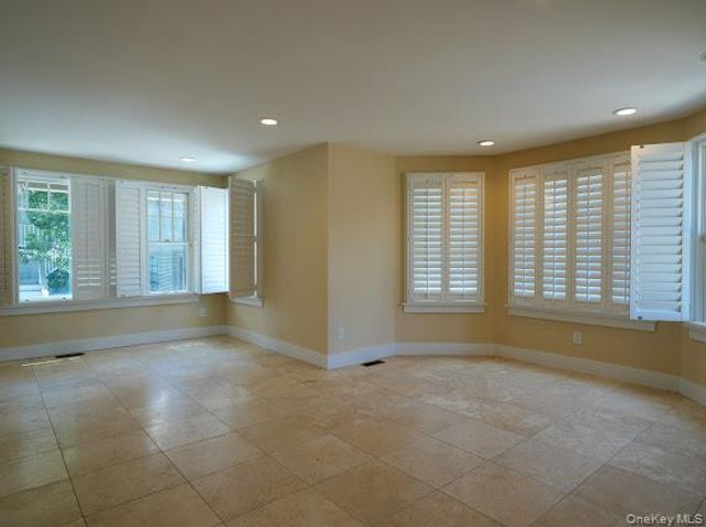 3 Pennsylvania Court, Long Beach, NY 11561