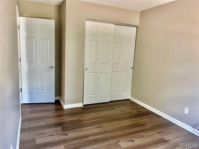 3060 Laurel Village Circle, St Peters, MO 63376