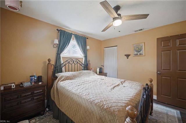 772 De Laura LN, Virginia Beach, VA 23455