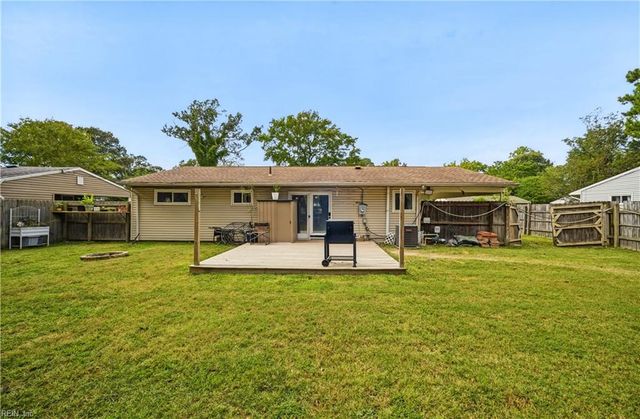 772 De Laura LN, Virginia Beach, VA 23455