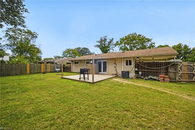 772 De Laura LN, Virginia Beach, VA 23455