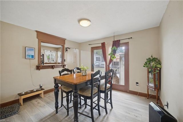 772 De Laura LN, Virginia Beach, VA 23455