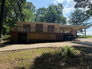 395 Choctaw Lane, Niota, TN 37826