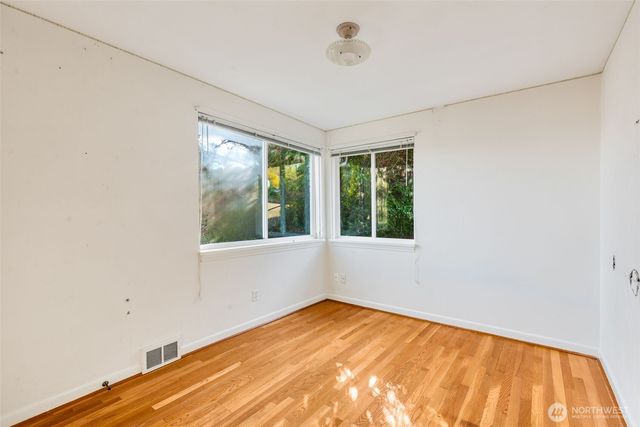 7508 56th Avenue NE, Seattle, WA 98115