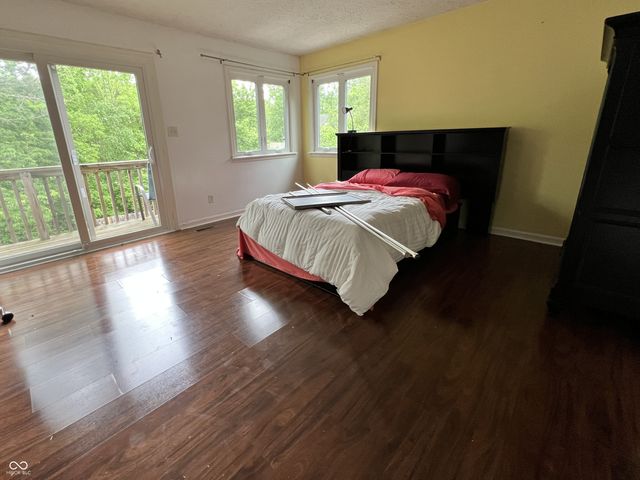 10023 Cedar Point Drive, Carmel, IN 46032