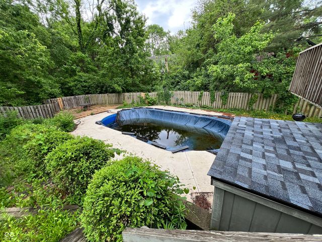 10023 Cedar Point Drive, Carmel, IN 46032