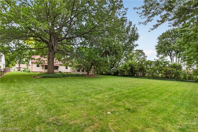 4740 Silverdale Road, North Olmsted, OH 44070
