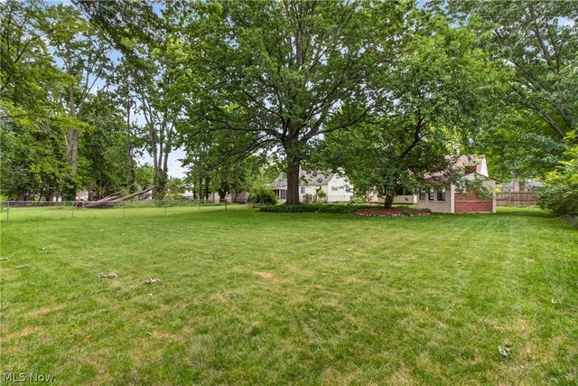 4740 Silverdale Road, North Olmsted, OH 44070