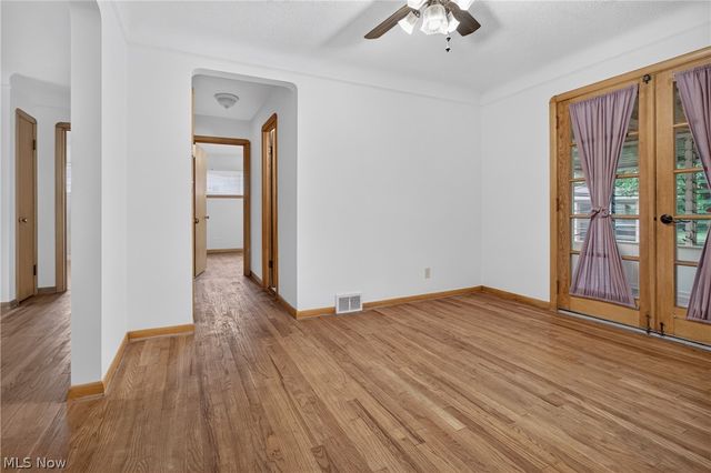 4740 Silverdale Road, North Olmsted, OH 44070