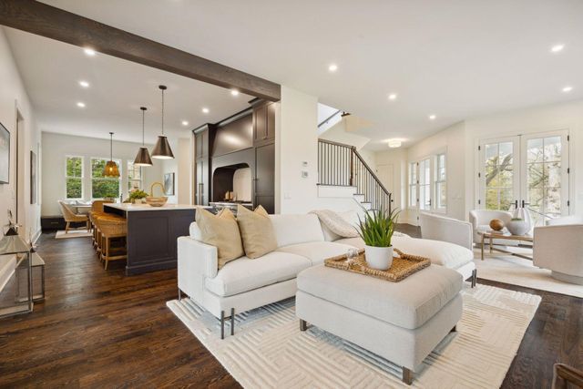 4717 Meadow Road, Edina, MN 55424