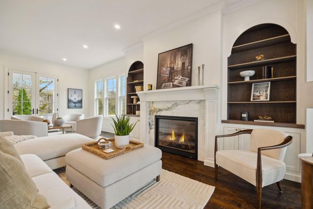 4717 Meadow Road, Edina, MN 55424