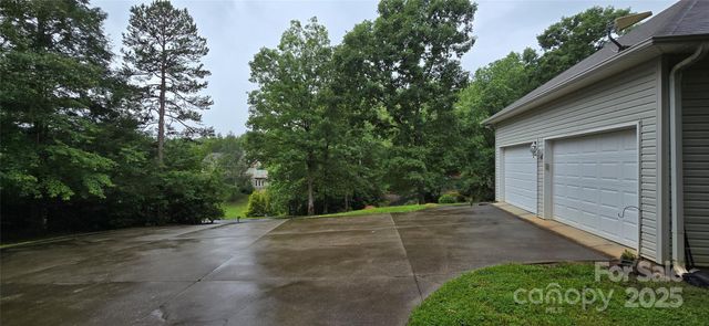 221 Flat Branch Trail, Mill Spring, NC 28756