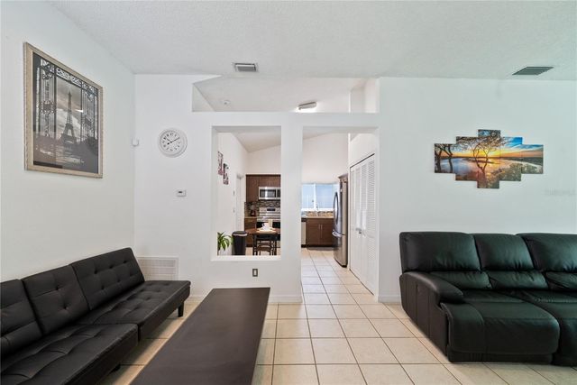 3016 BLOOMSBURY DRIVE, Kissimmee, FL 34747