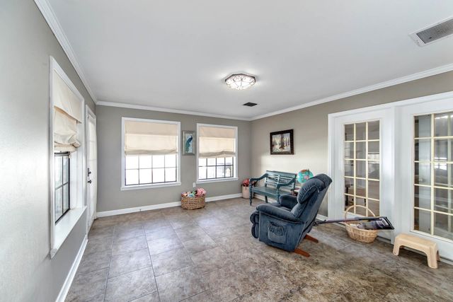 220 Ouiski Bayou Drive, Houma, LA 70360