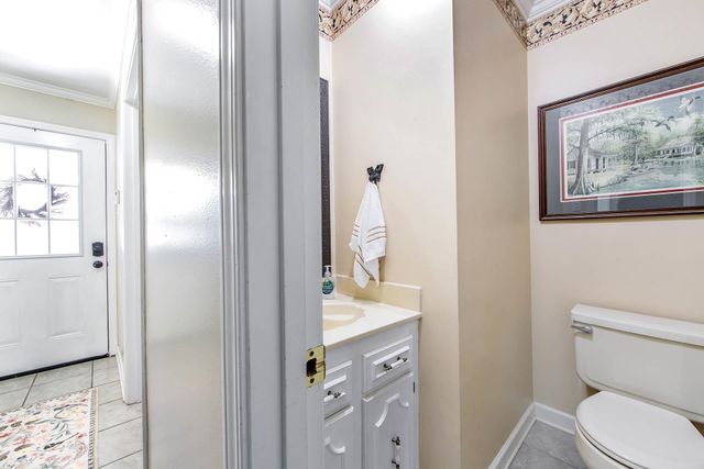 220 Ouiski Bayou Drive, Houma, LA 70360