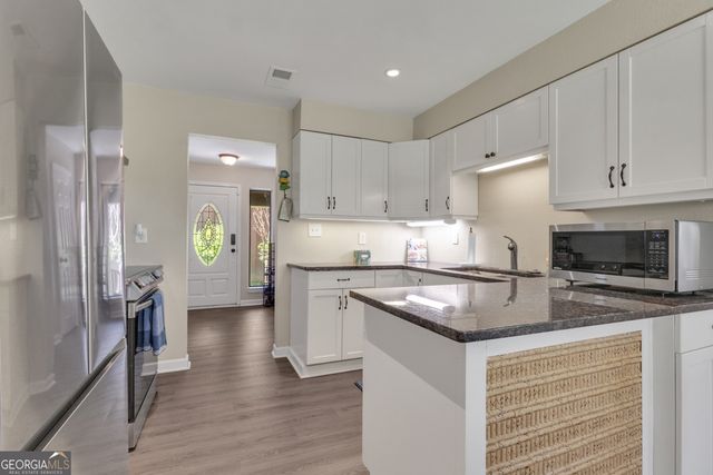 36 Fairway Lane, Peachtree City, GA 30269