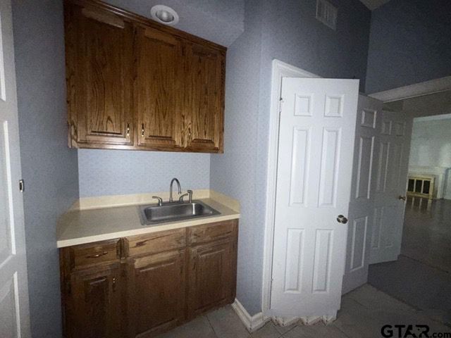 1606 Woodlands, Tyler, TX 75703