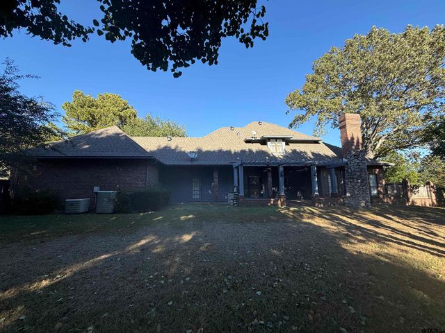 1606 Woodlands, Tyler, TX 75703