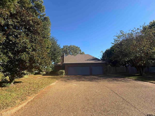 1606 Woodlands, Tyler, TX 75703
