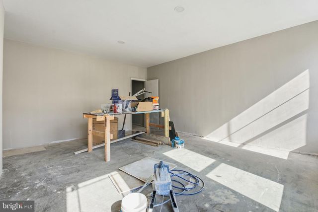 1328 N CAREY ST, Baltimore, MD 21217