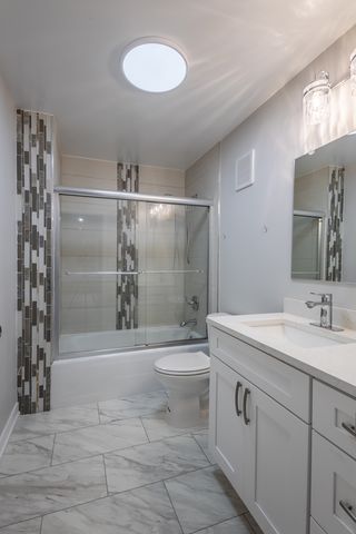 1415 E Central Road 315B, Arlington Heights, IL 60005