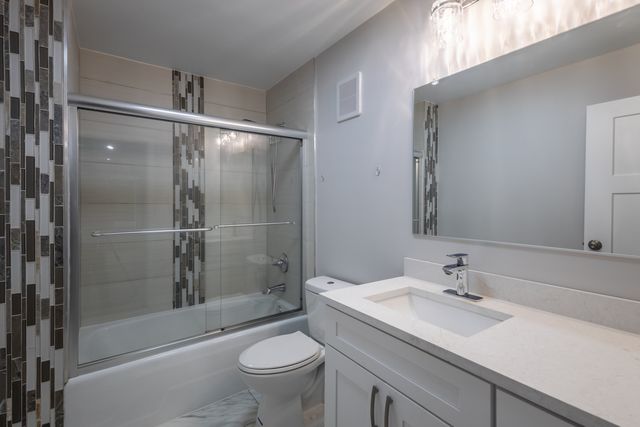 1415 E Central Road 315B, Arlington Heights, IL 60005