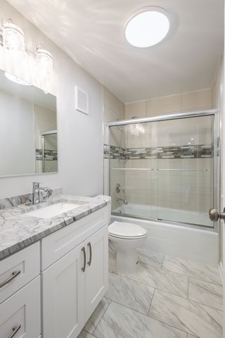 1415 E Central Road 315B, Arlington Heights, IL 60005