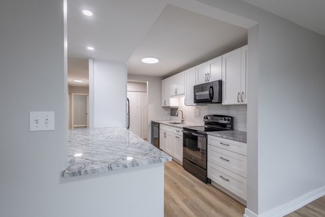 1415 E Central Road 315B, Arlington Heights, IL 60005