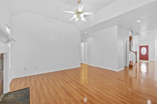 2106 Hawks Road, Missouri City, TX 77489