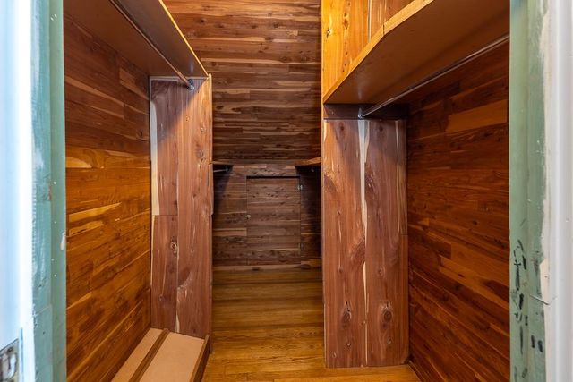 1204 E CRESTWOOD DR, Memphis, TN 38119