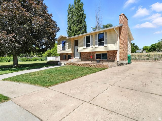 2802 W 4875 S, Roy, UT 84067